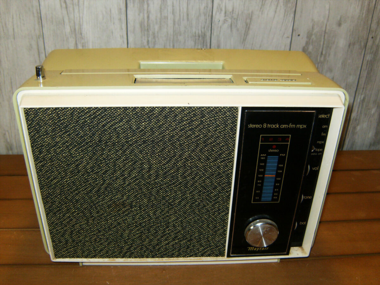 102 8 fm радио