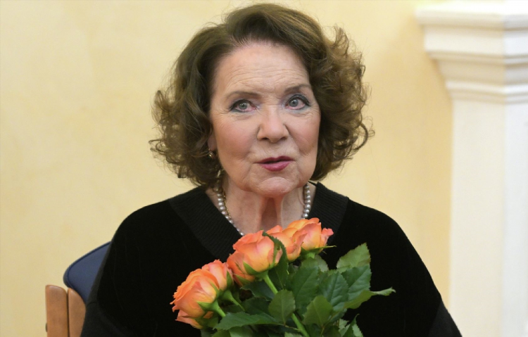 Алиса включи радио звезда