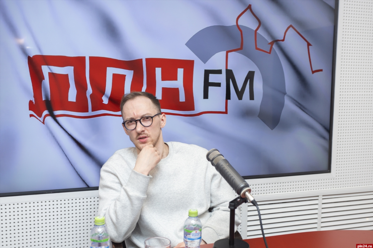 Новое радио что играет сейчас