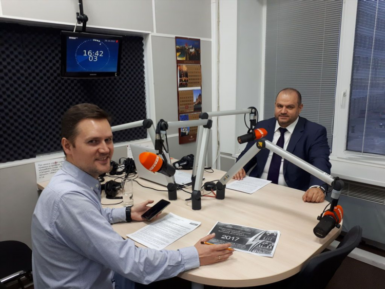 Радио комсомольская правда ютуб