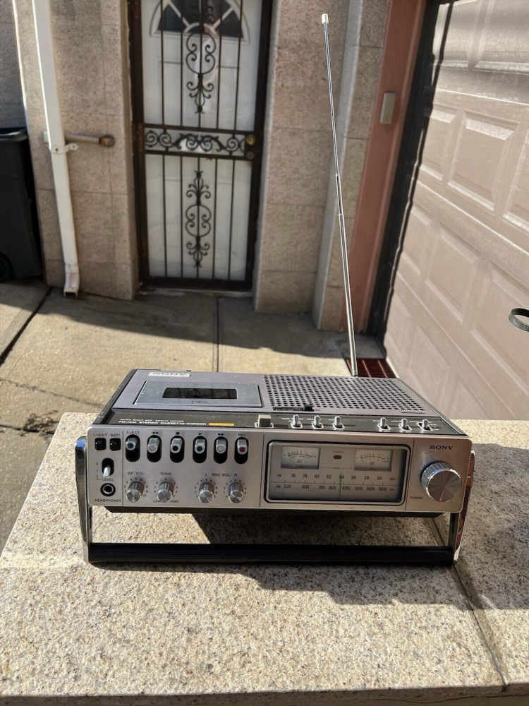 Ретро fm слушать онлайн бесплатно 80 90